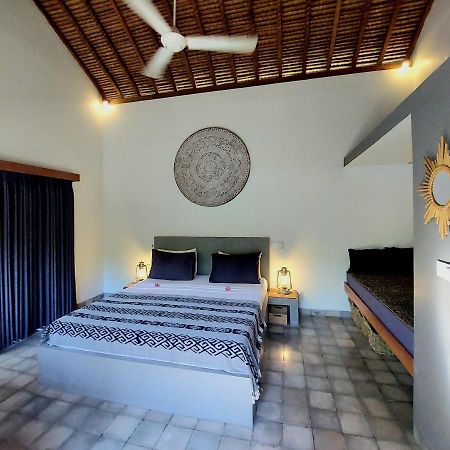 Villa Saia Gili Air Exterior photo