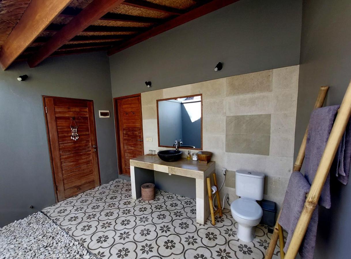 Villa Saia Gili Air Exterior photo